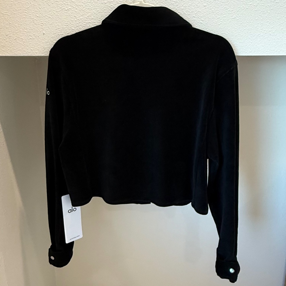 NWT Alo Black Micro Corduroy Cropped Dreamer Button Down Jacket (Size S) - Picture 9 of 11